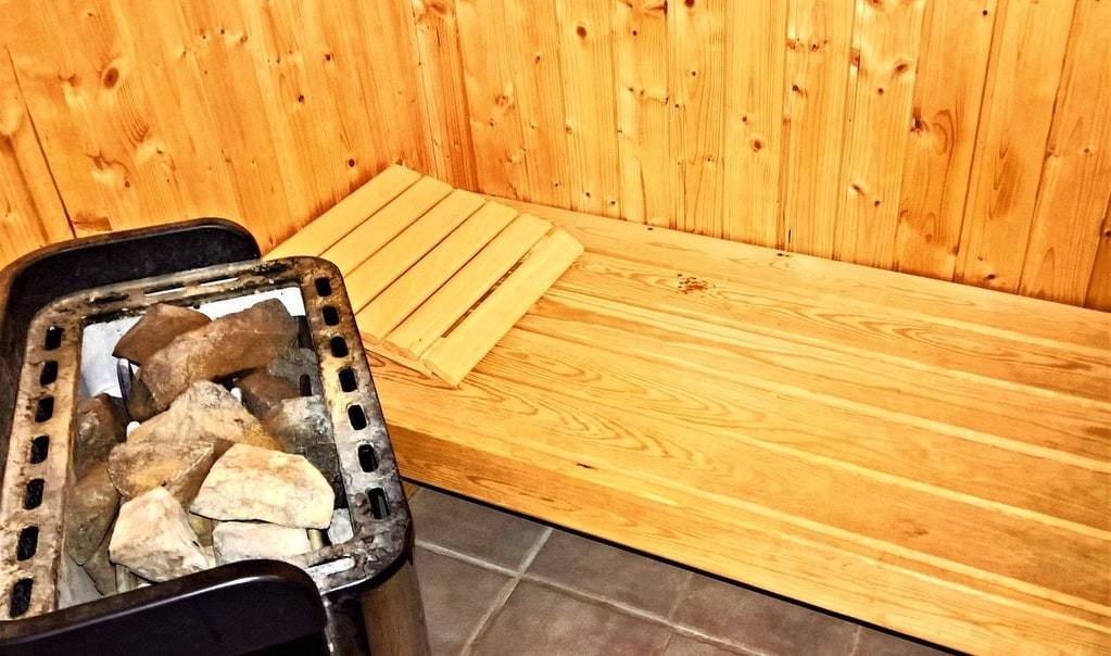 Découvrez le sauna traditionnel à poêle pour une détente authentique